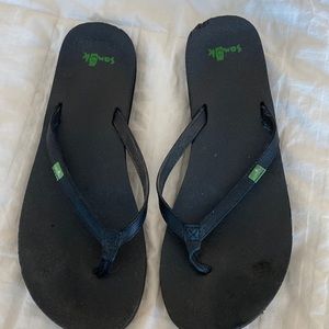 Sanuk Black Flip Flops
